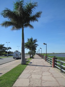 Un alto en el camino: la costanera de la ciudad de Formosa